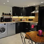 Bed & Breakfast Chez Fins Bois Nere