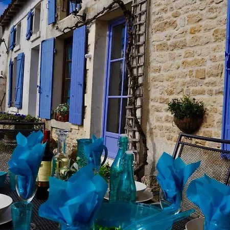 Couette-café Chez Fins Bois Nere