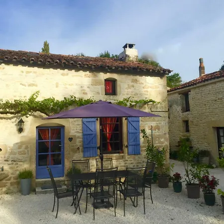 Chez Fins Bois Nocleg ze śniadaniem Nere