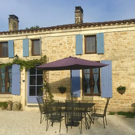 Chez Fins Bois 4* Nere