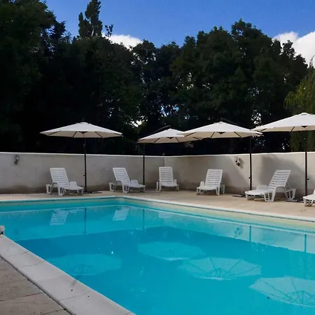 Chez Fins Bois Nocleg ze śniadaniem Nere