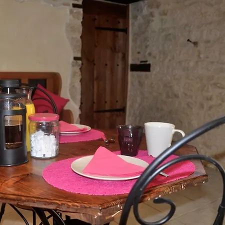 Chez Fins Bois Bed and breakfast *