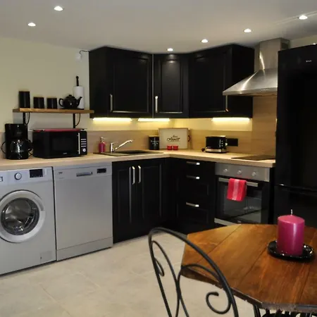 Bed and breakfast Chez Fins Bois Nere