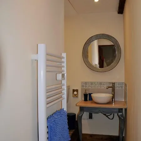 Chez Fins Bois Bed and breakfast Nere