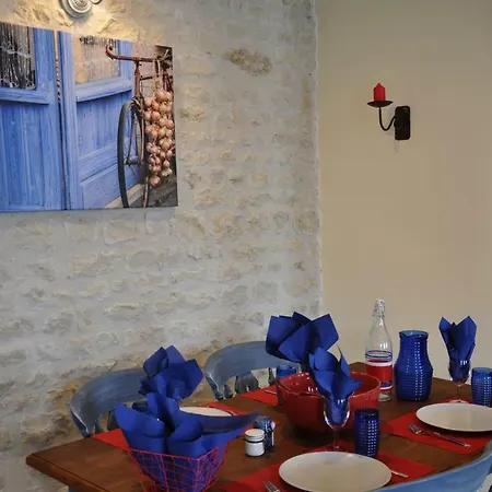 Bed & Breakfast Chez Fins Bois Nere